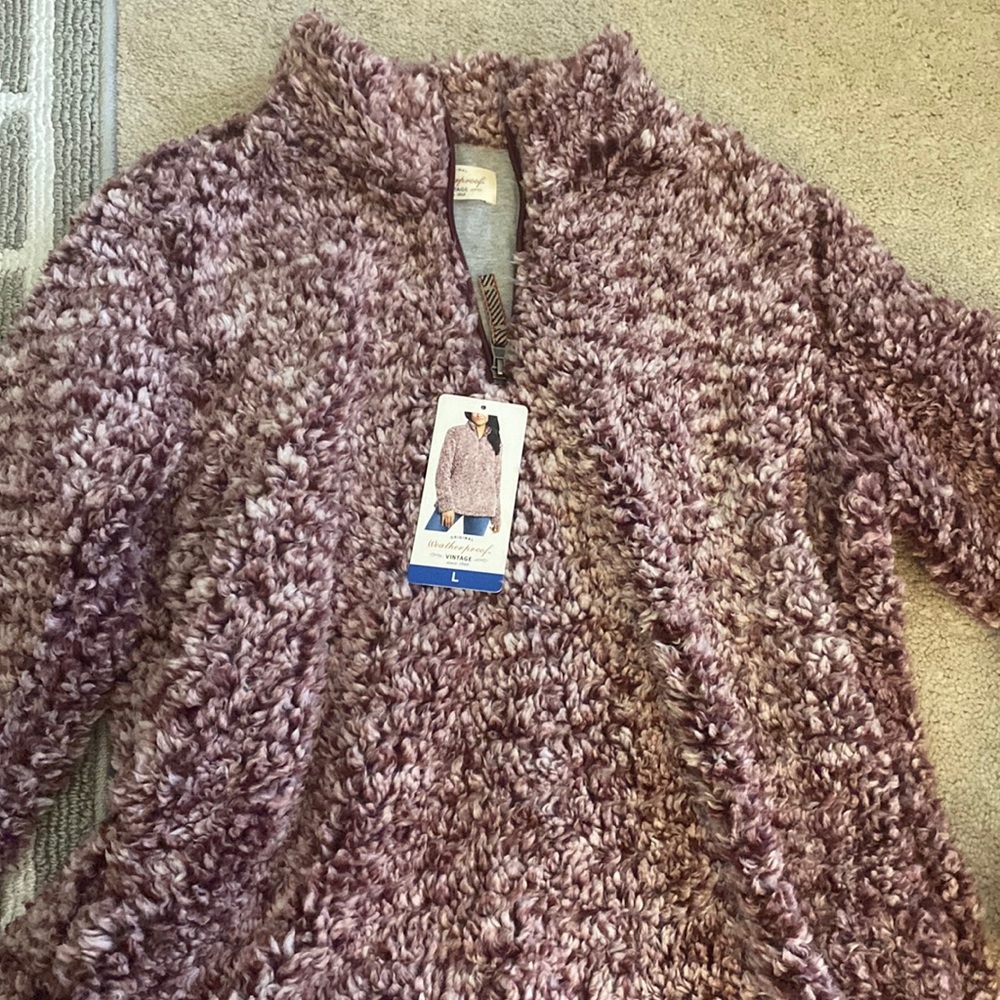 Fleece Weatherproof Quarterzip with pockets. Size Large.